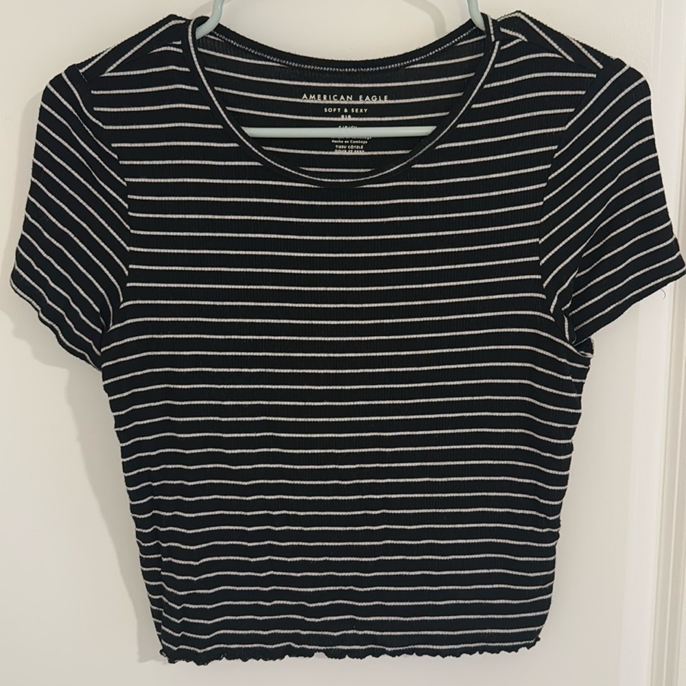 AE B&W Striped Cropped Baby Tee